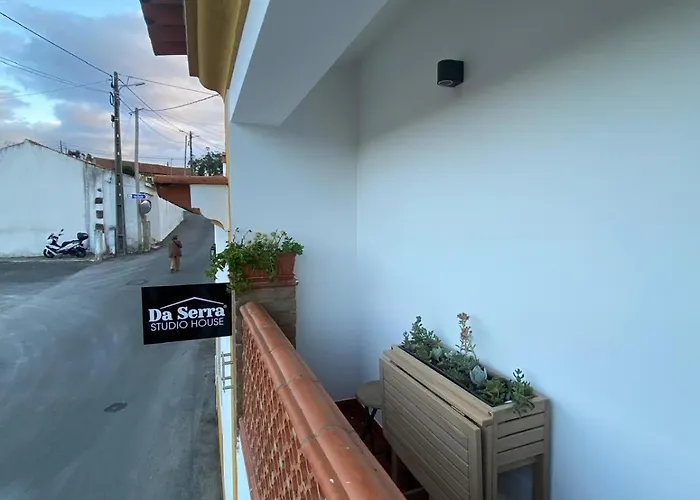 Da Serra House * Alqueidão da Serra